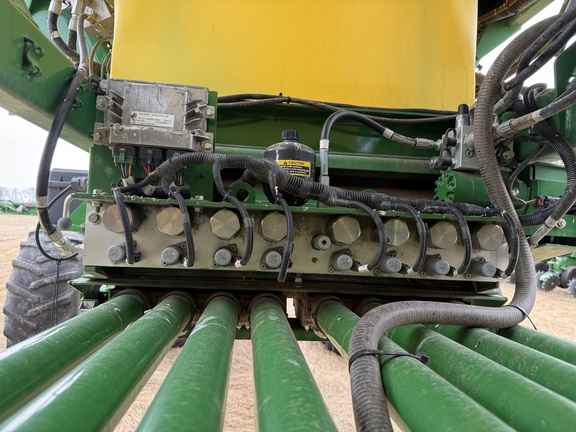 2019 John Deere 1890 Air Seeder
