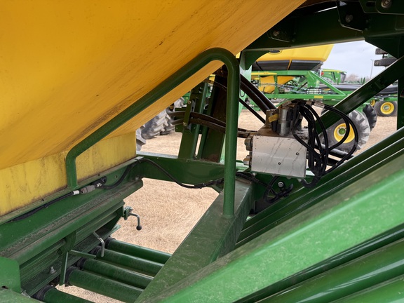 2019 John Deere 1890 Air Seeder