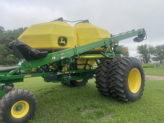 2019 John Deere 1890 Air Seeder