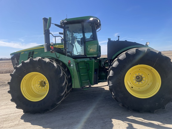 2023 John Deere 9R 540 Tractor 4WD