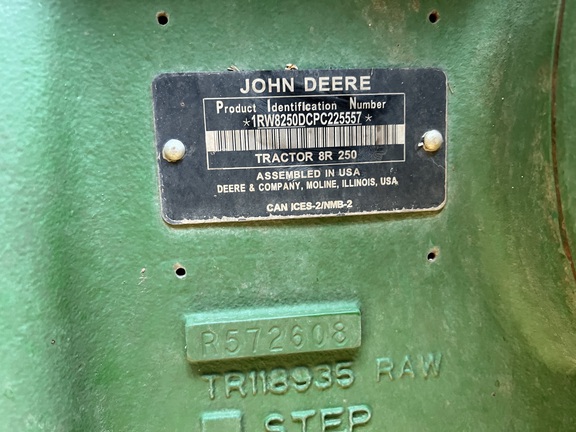 2023 John Deere 8R 250 Tractor