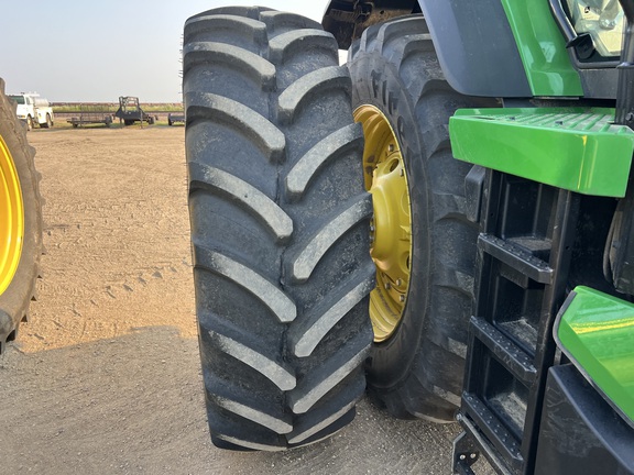 2023 John Deere 8R 280 Tractor