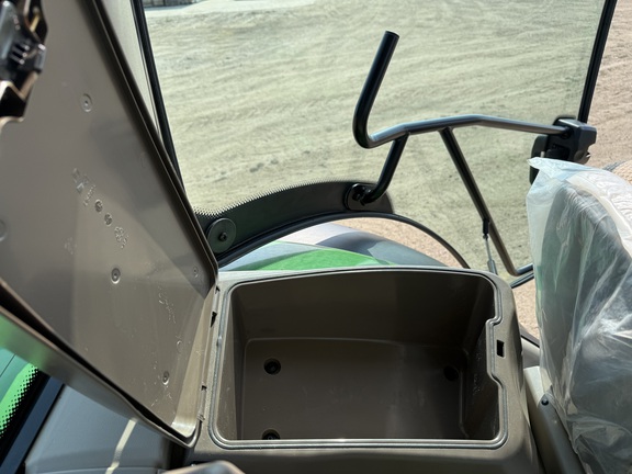 2023 John Deere 6R 130 Tractor