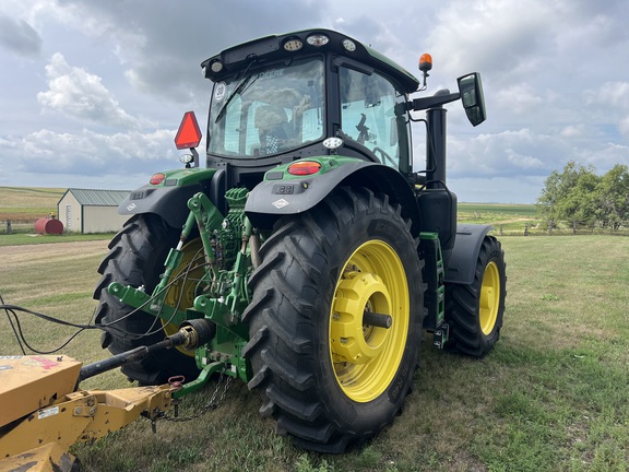 2023 John Deere 6R 230 Tractor