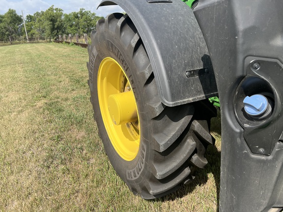 2023 John Deere 6R 230 Tractor