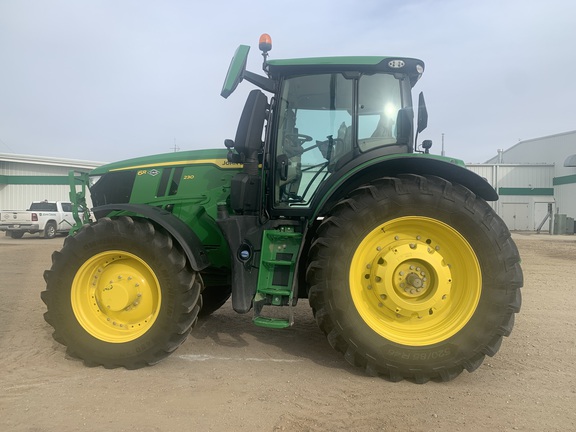 2023 John Deere 6R 230 Tractor