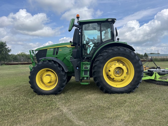 2023 John Deere 6R 230 Tractor