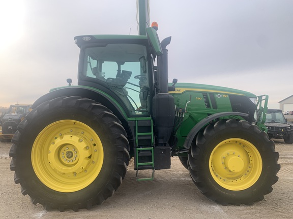 2023 John Deere 6R 230 Tractor