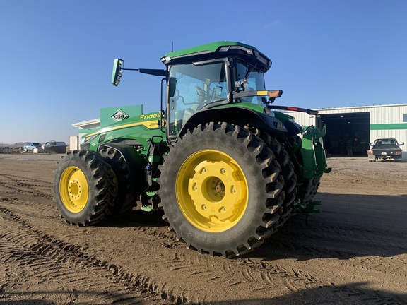 2023 John Deere 8R 370 Tractor