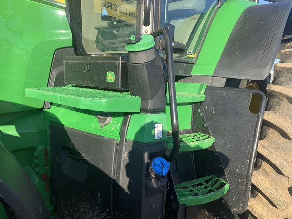 2023 John Deere 8R 370 Tractor