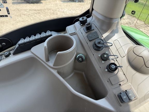 2023 John Deere 6R 165 Tractor