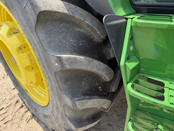 2023 John Deere 6R 165 Tractor