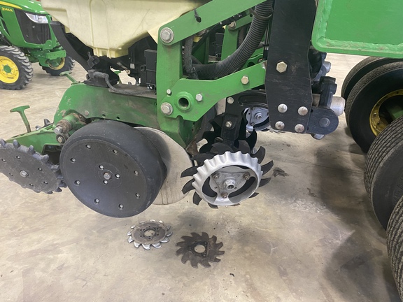 2008 John Deere DB90 Planter