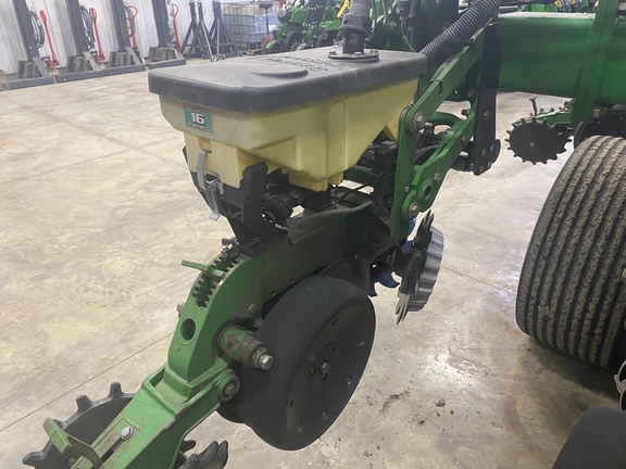 2008 John Deere DB90 Planter