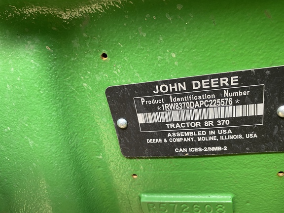 2023 John Deere 8R 370 Tractor