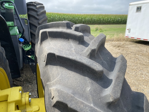 2023 John Deere 8R 370 Tractor