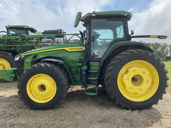 2023 John Deere 8R 370 Tractor