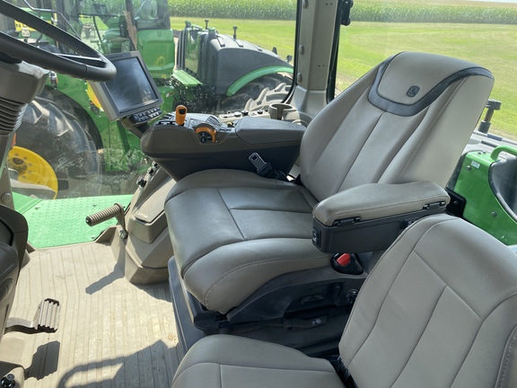 2023 John Deere 9R 540 Tractor 4WD