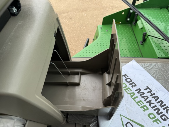 2023 John Deere 9R 540 Tractor 4WD