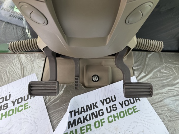 2023 John Deere 9R 540 Tractor 4WD