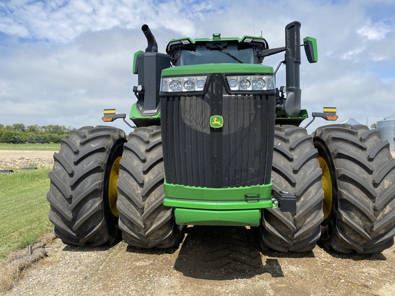 2023 John Deere 9R 590 Tractor 4WD