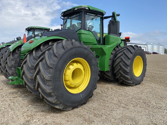 2023 John Deere 9R 640 Tractor 4WD