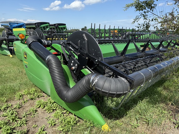 2020 John Deere 745FD Header Combine