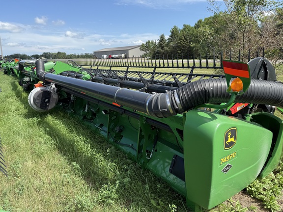 2020 John Deere 745FD Header Combine