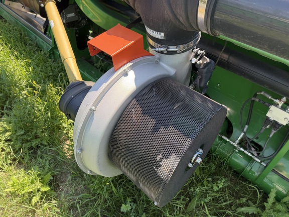 2020 John Deere 745FD Header Combine