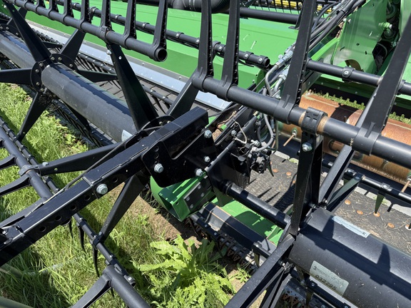 2020 John Deere 745FD Header Combine