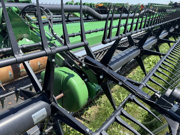 2020 John Deere 745FD Header Combine
