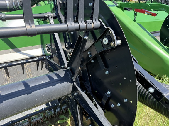 2020 John Deere 745FD Header Combine