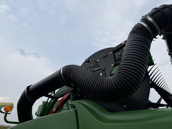 2020 John Deere 745FD Header Combine