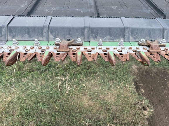 2020 John Deere 745FD Header Combine
