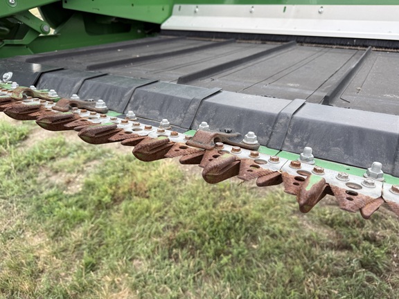 2020 John Deere 745FD Header Combine