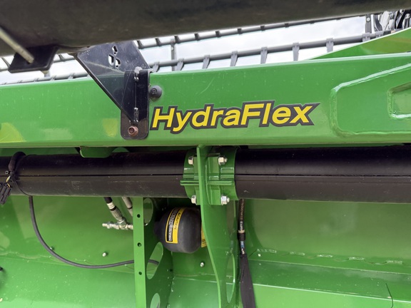 2020 John Deere 745FD Header Combine