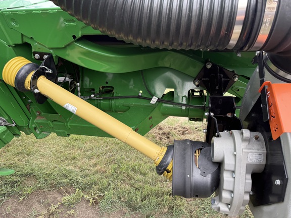 2020 John Deere 745FD Header Combine