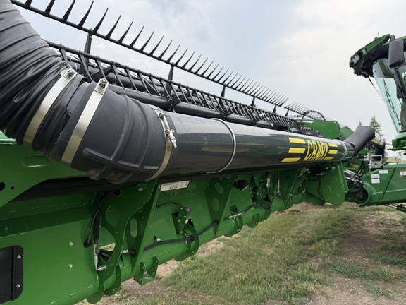 2020 John Deere 745FD Header Combine