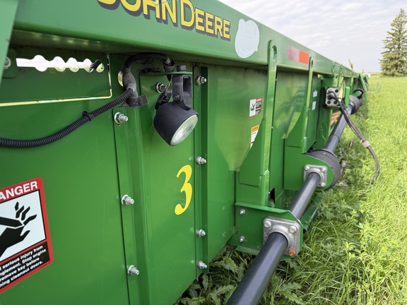 2013 John Deere 618C STALKMASTER Header Corn Head