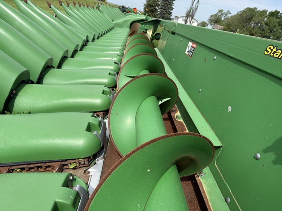 2013 John Deere 618C STALKMASTER Header Corn Head