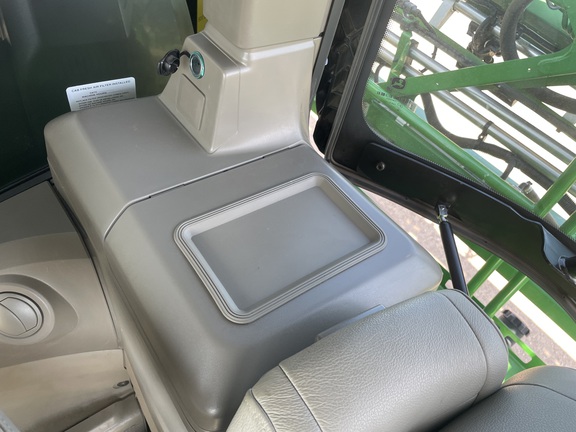 2023 John Deere 612R Sprayer/High Clearance