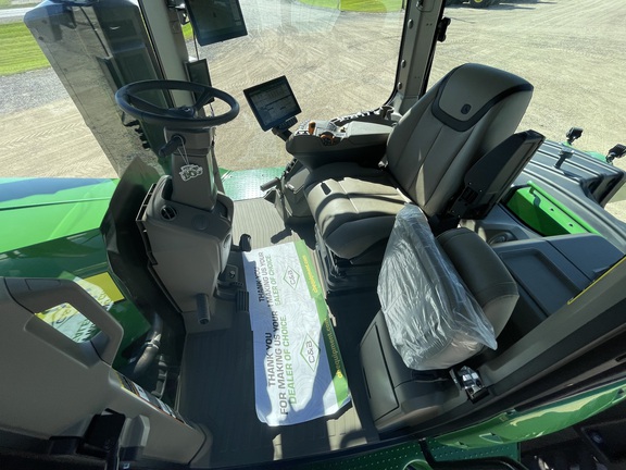 2024 John Deere 9RX 540 Tractor Rubber Track