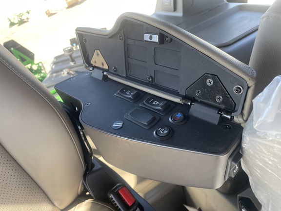 2024 John Deere 9RX 540 Tractor Rubber Track