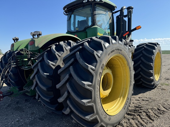 2013 John Deere 9460R Tractor 4WD