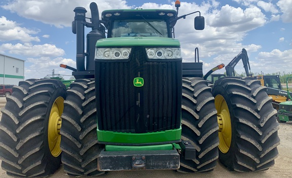 2013 John Deere 9460R Tractor 4WD