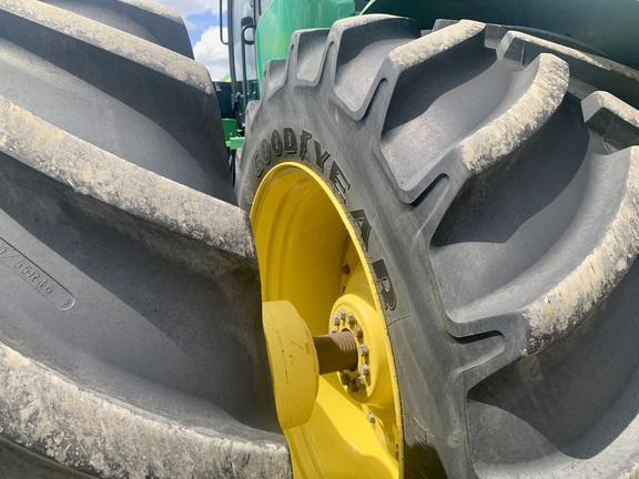 2013 John Deere 9460R Tractor 4WD