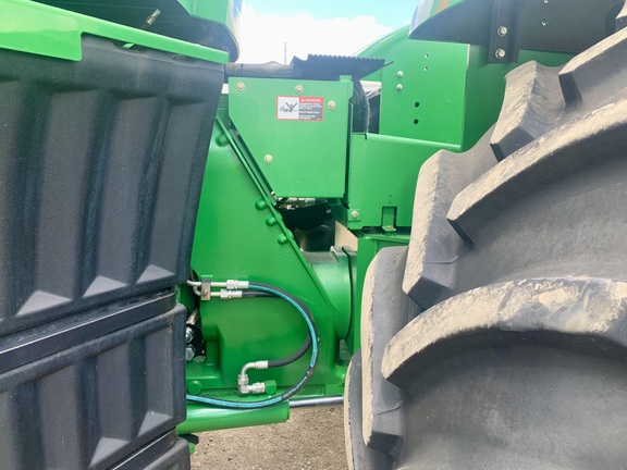 2013 John Deere 9460R Tractor 4WD