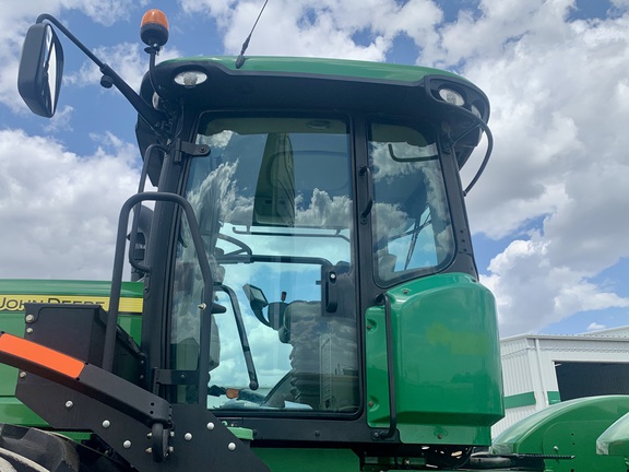2013 John Deere 9460R Tractor 4WD