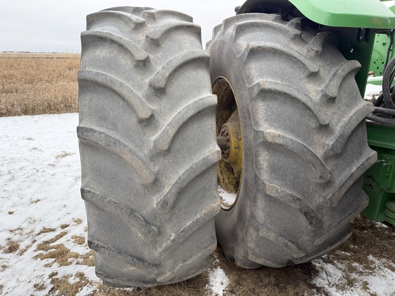 2013 John Deere 9460R Tractor 4WD