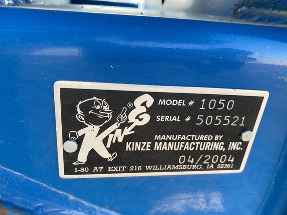 2004 Kinze 1050 Grain Cart